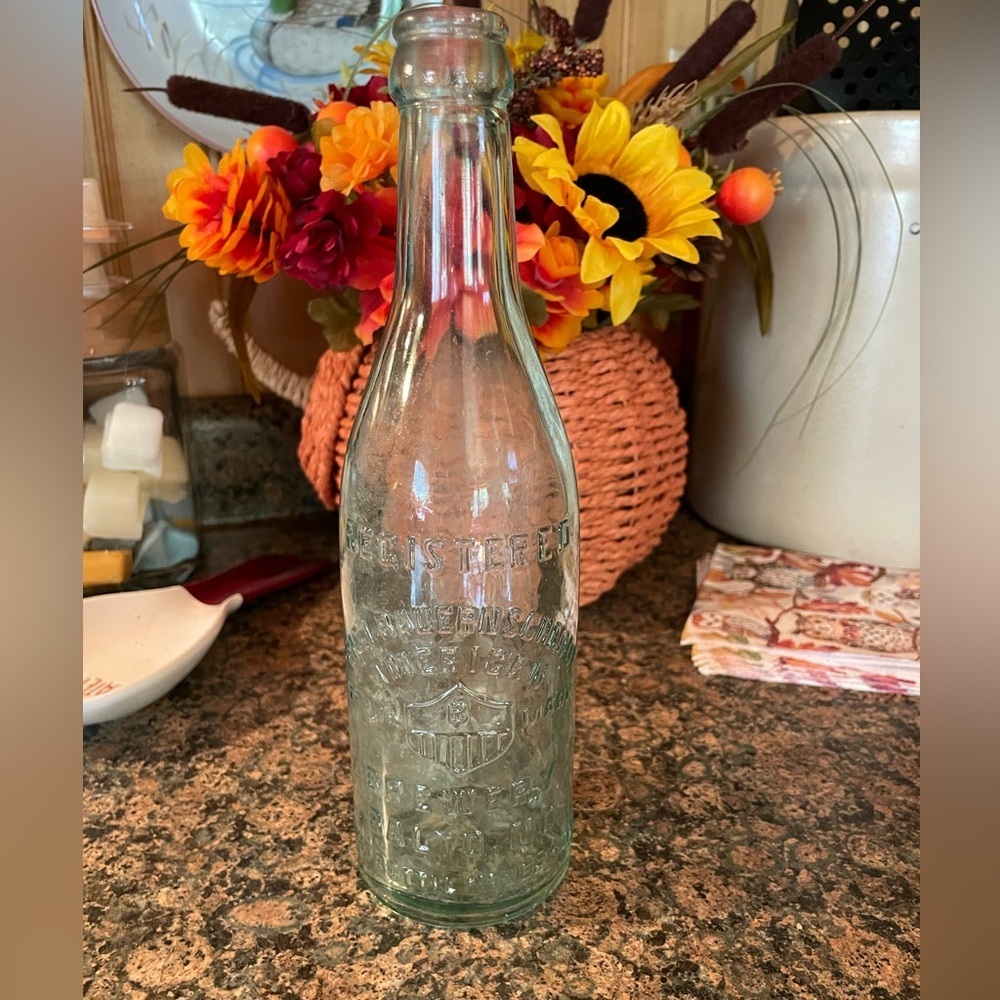 Antique Fred Bauernschmidt American Bewery light green beer bottle